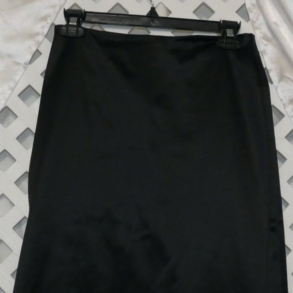 Cache Skirt Size S - Picture 2 of 6